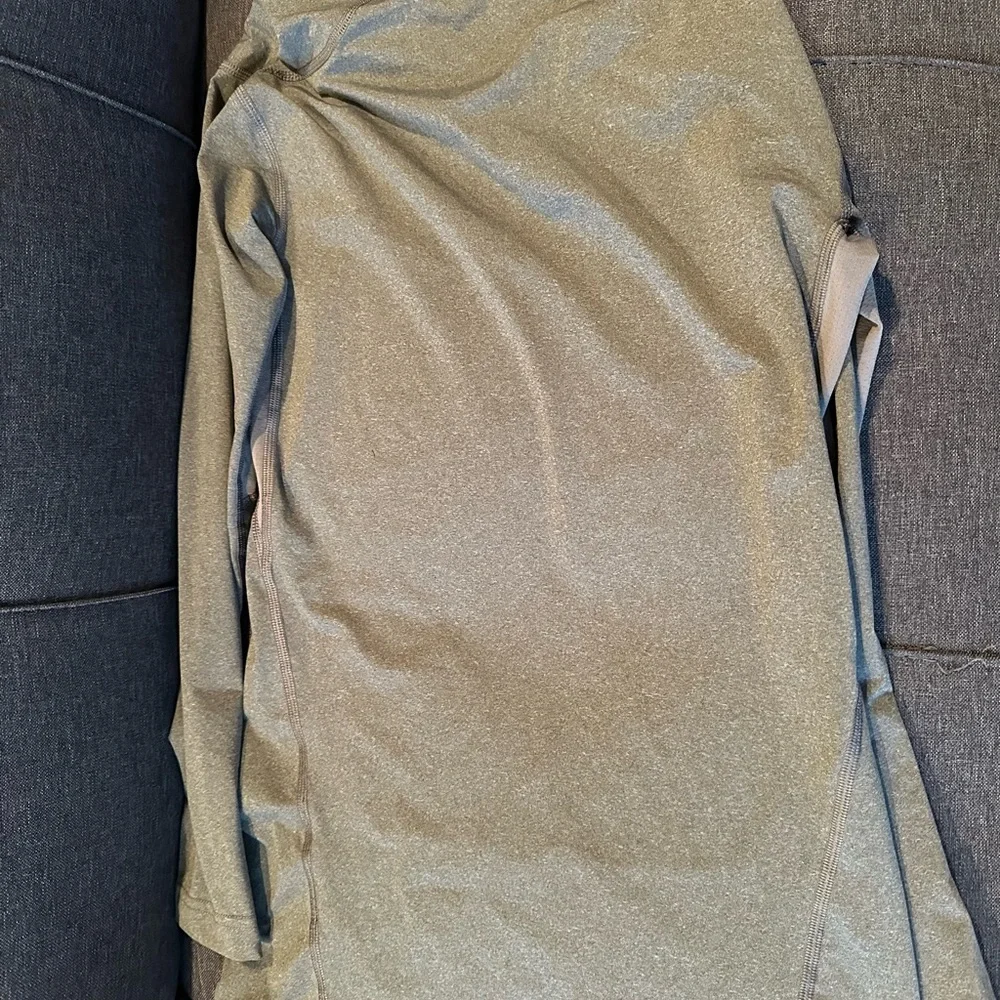Nike Pro Combat Gray Youth Long Sleeve Shirt - Picture 5 of 5